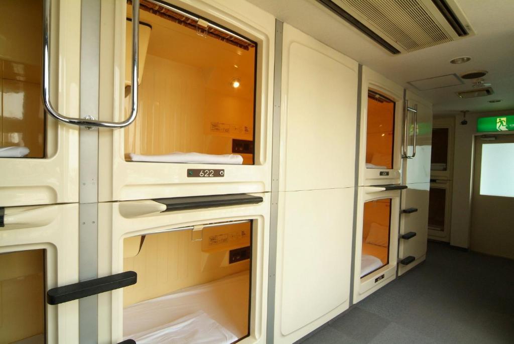 Capsule Hotel & Sauna Cosmo Plaza Akabane โตเกียว ห้อง รูปภาพ
